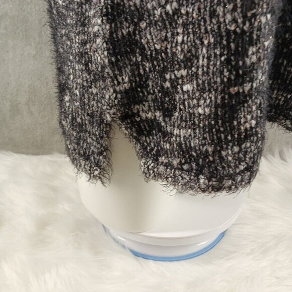 NWT STYLE&CO Soft Fuzzy Sweater XL(16-18) BLK/WHITE Metallic Crew Pullover - Picture 8 of 13